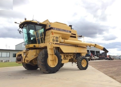 New Holland TR89, TR99 Combine