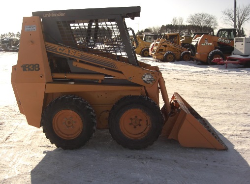 Case 1838 Uni-Loader